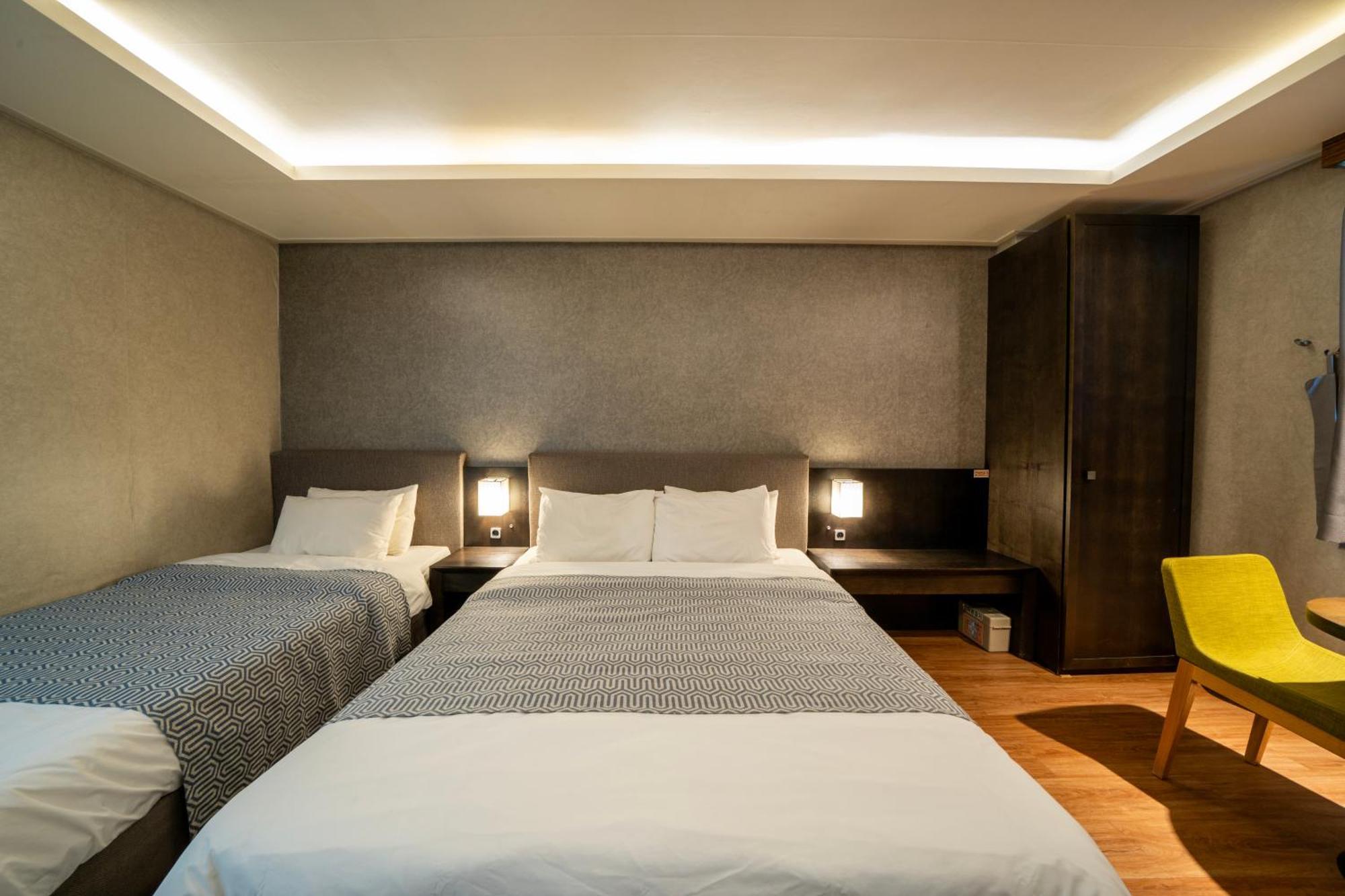 I-Check Hyunjin Hotel Donghae Eksteriør bilde