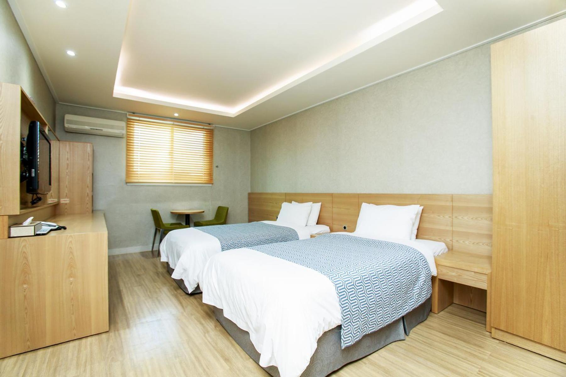 I-Check Hyunjin Hotel Donghae Eksteriør bilde