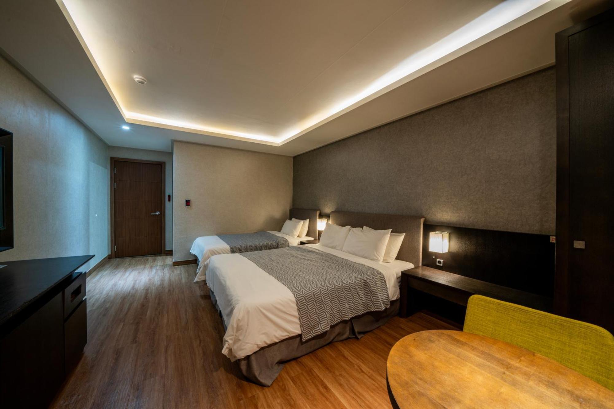 I-Check Hyunjin Hotel Donghae Eksteriør bilde
